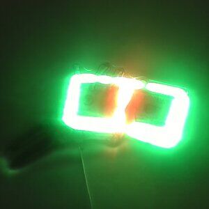 led red and green light